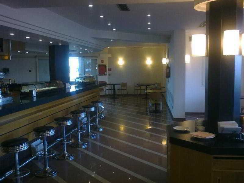 חטאפה Gran Hotel Los Angeles מראה חיצוני תמונה
